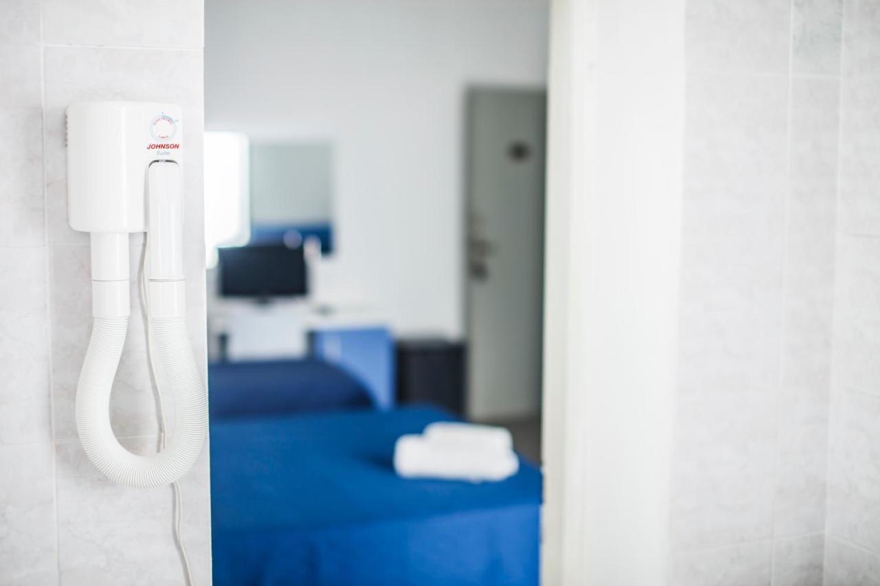 Hotel Rex Viareggio Kültér fotó