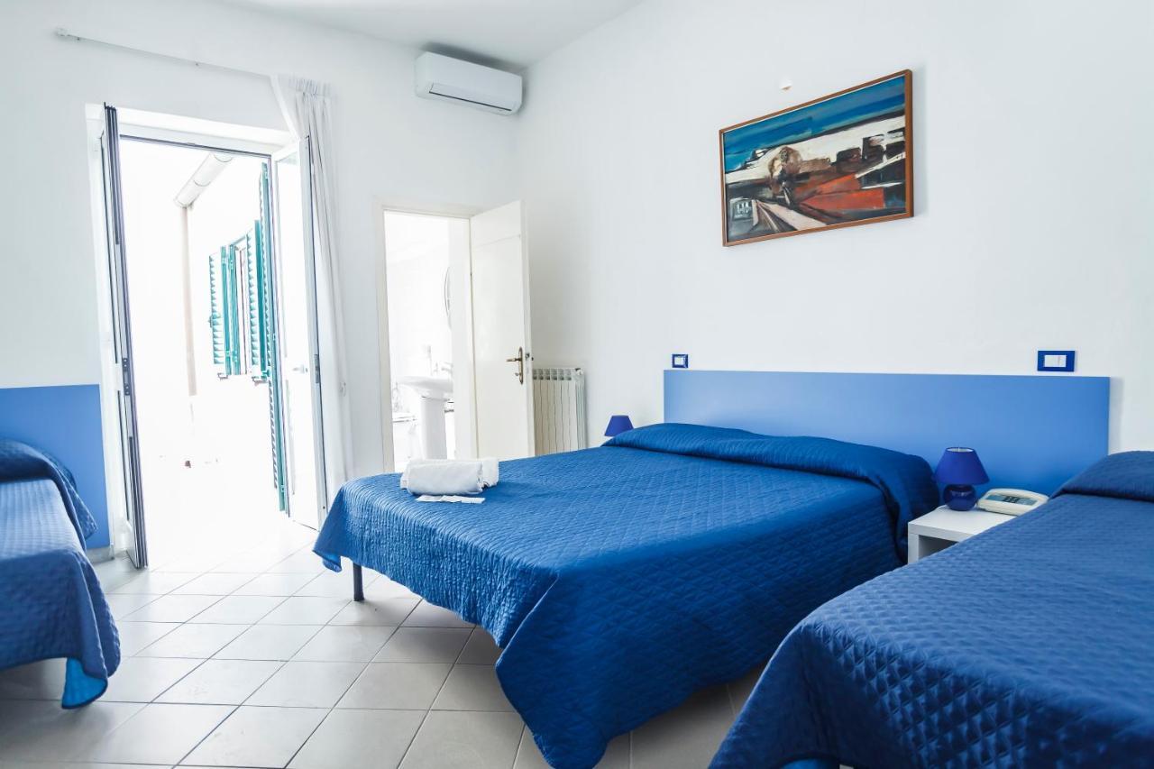 Hotel Rex Viareggio Kültér fotó