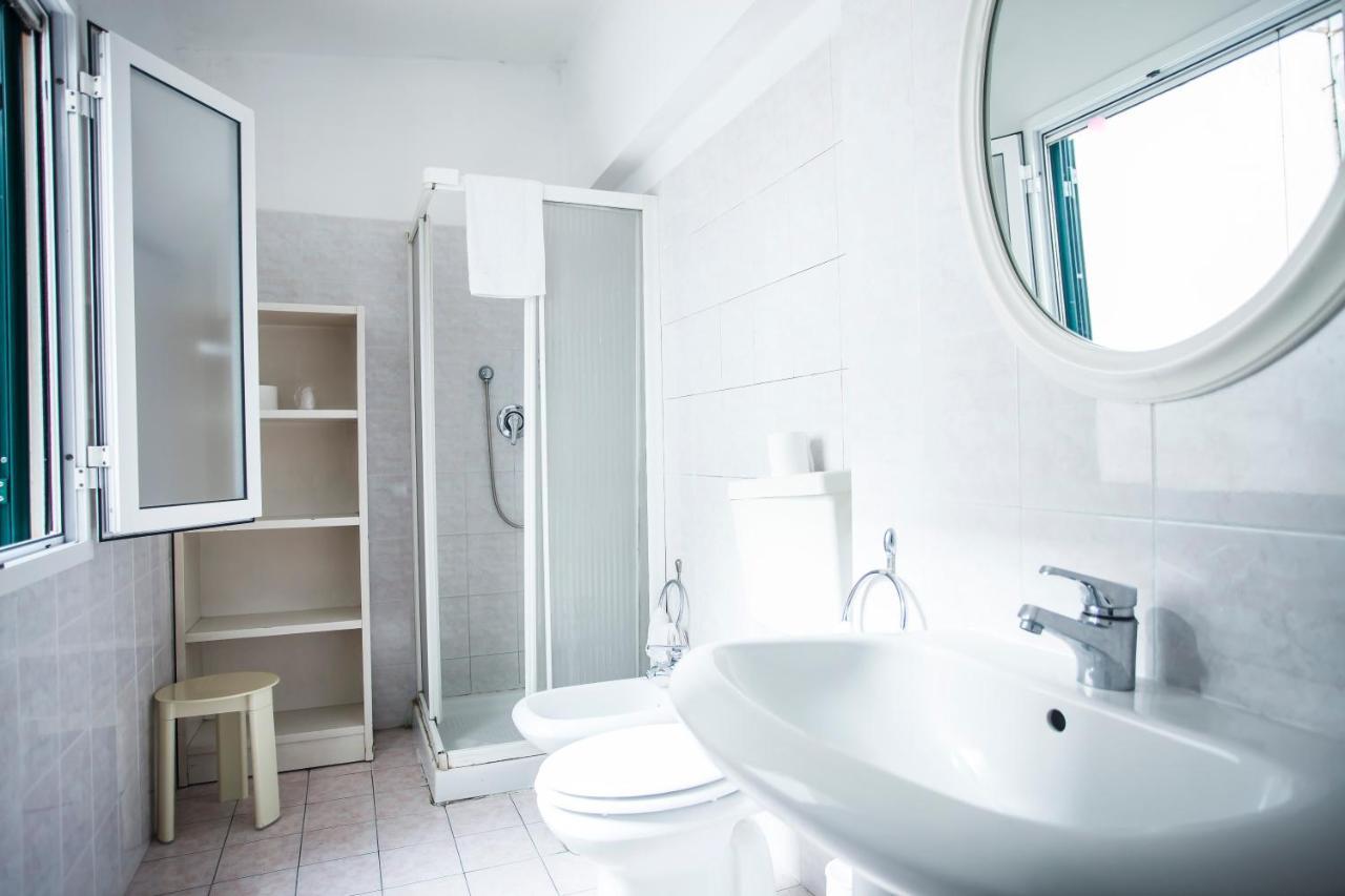 Hotel Rex Viareggio Kültér fotó