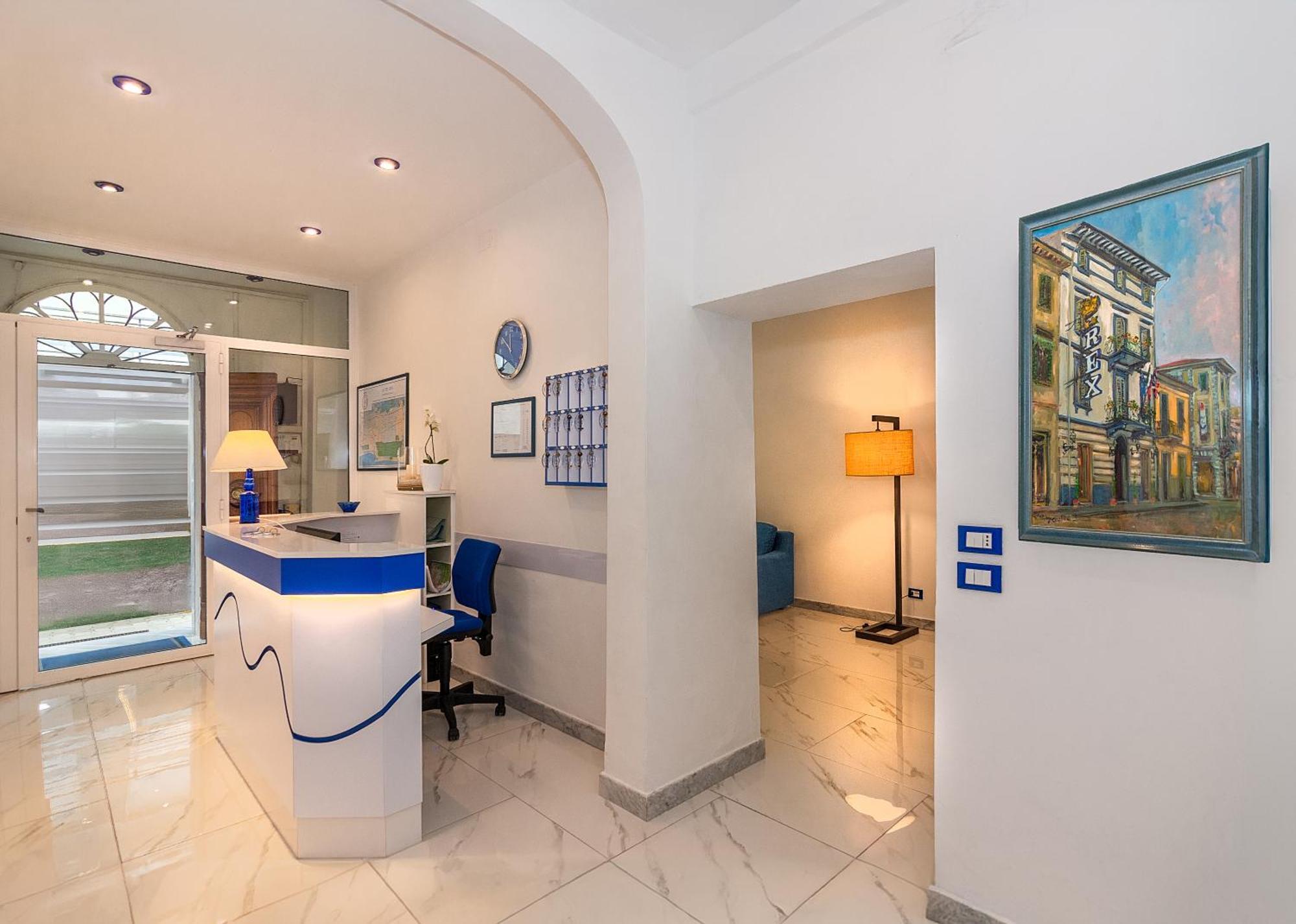 Hotel Rex Viareggio Kültér fotó